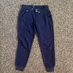 Figs Zamora Joggers Navy in Small